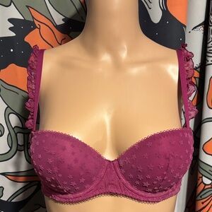 Victoria's Secret Push-up Padded Star Embossed Bra with Ruffle Straps